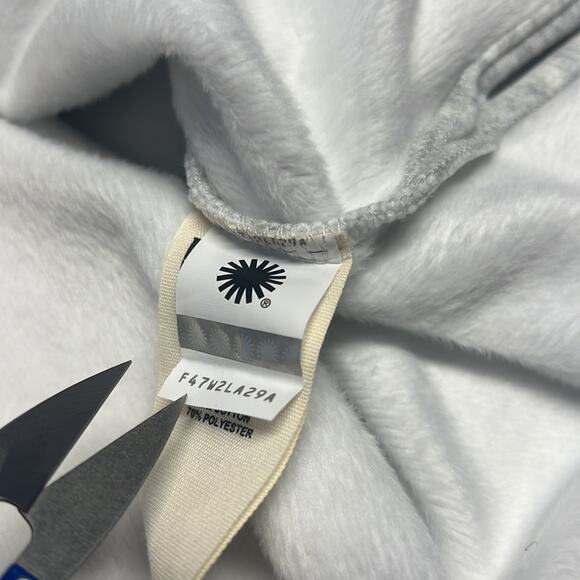 UGG Astrid Poncho Fleece Sweater Funnel Neck in Soft Grey Size XS/S NWT - Picture 12 of 12